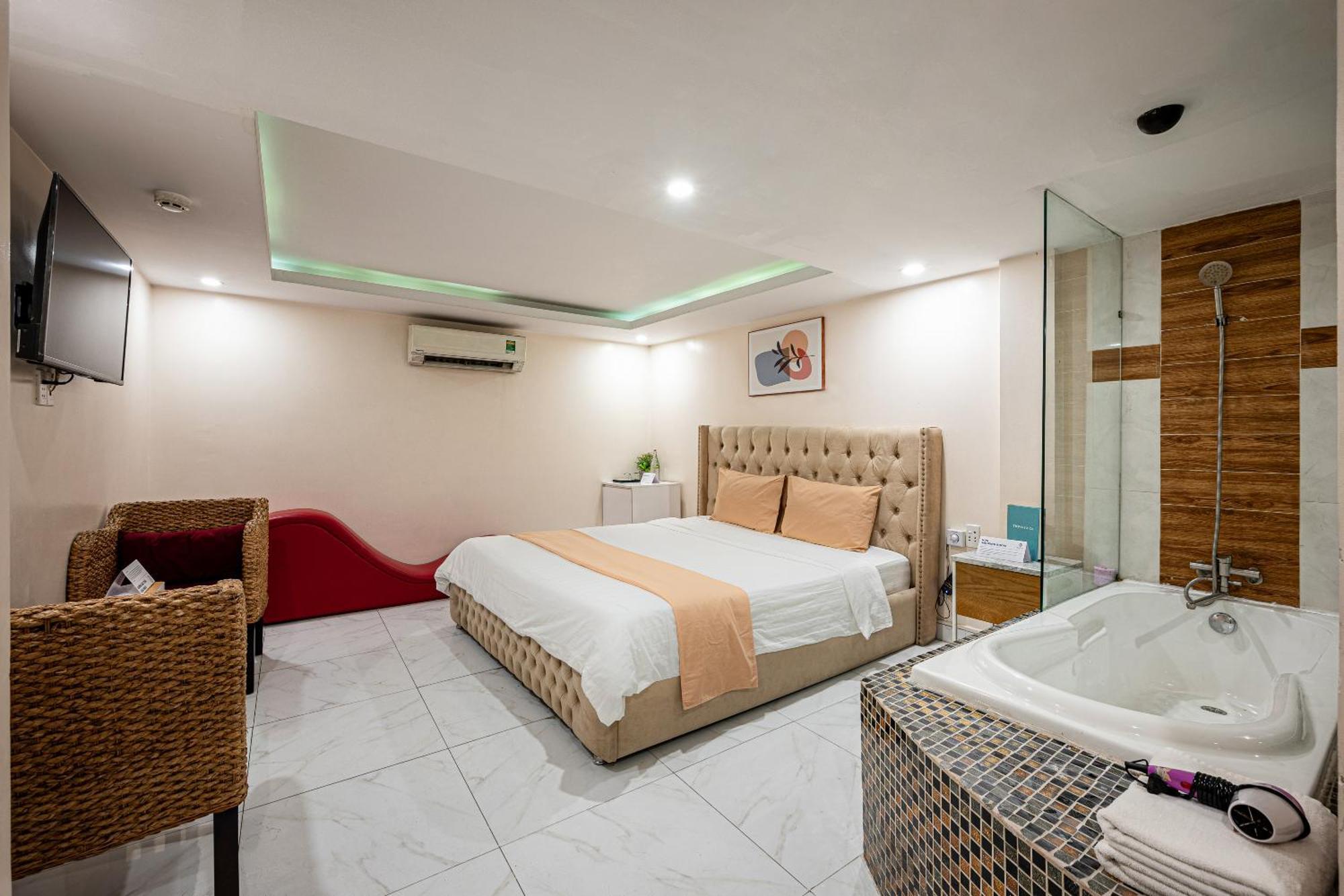Joy In By Cozrum Ho Chi Minh City Exterior photo