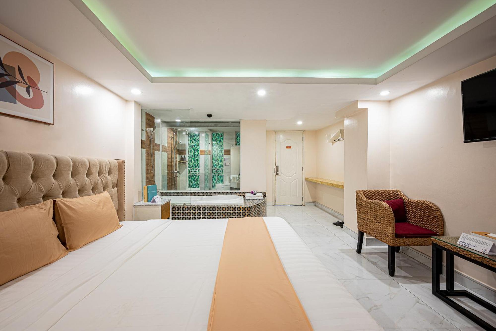 Joy In By Cozrum Ho Chi Minh City Exterior photo