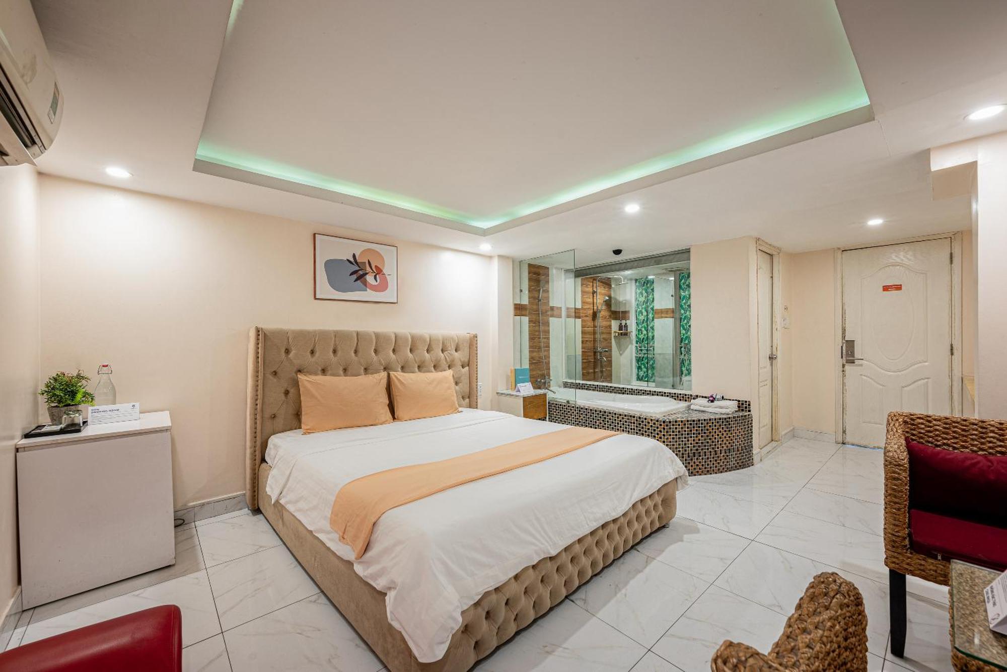 Joy In By Cozrum Ho Chi Minh City Exterior photo