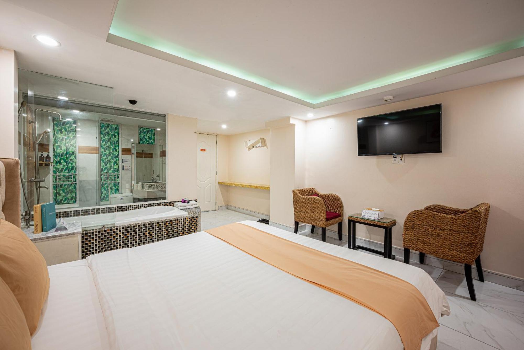 Joy In By Cozrum Ho Chi Minh City Exterior photo