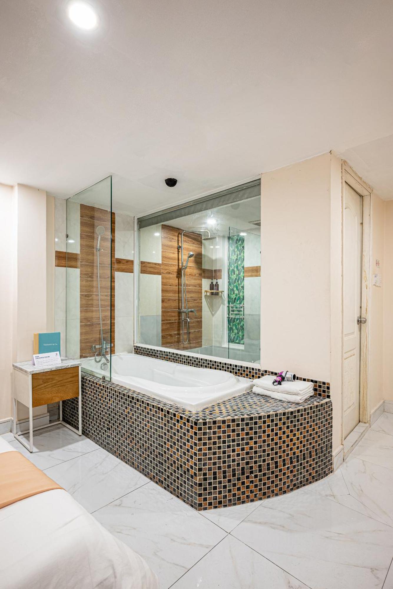 Joy In By Cozrum Ho Chi Minh City Exterior photo