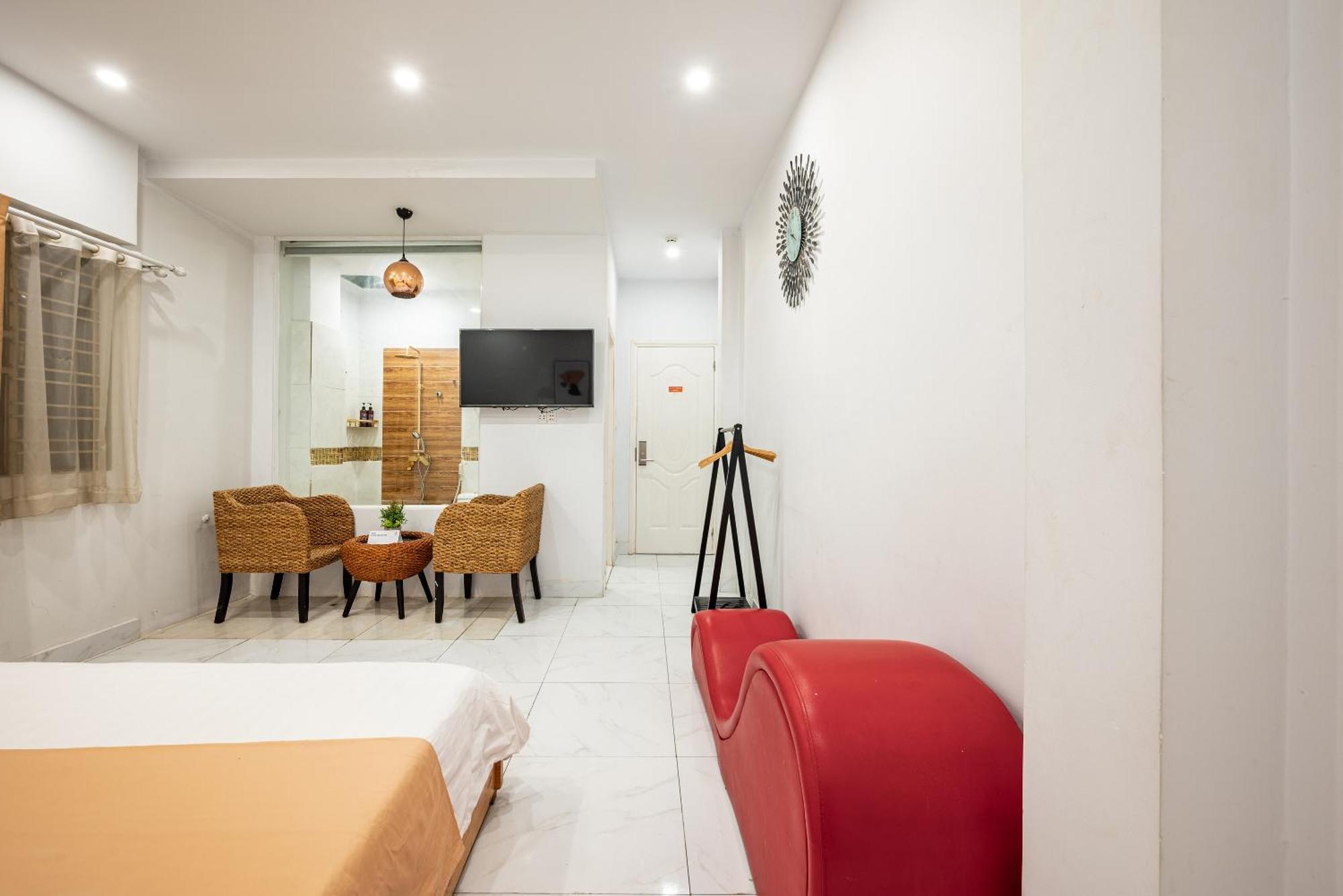 Joy In By Cozrum Ho Chi Minh City Exterior photo