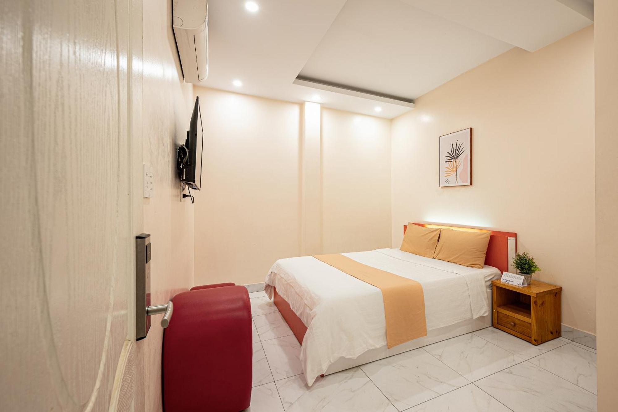 Joy In By Cozrum Ho Chi Minh City Exterior photo