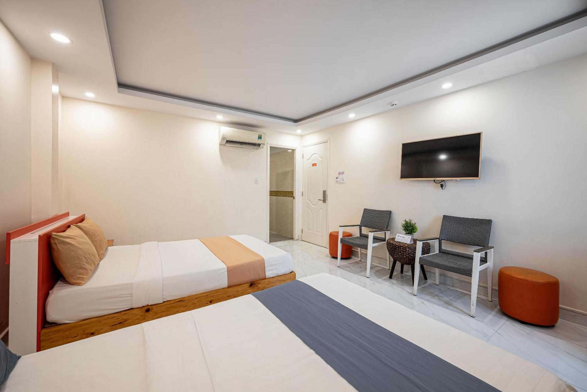 Joy In By Cozrum Ho Chi Minh City Exterior photo